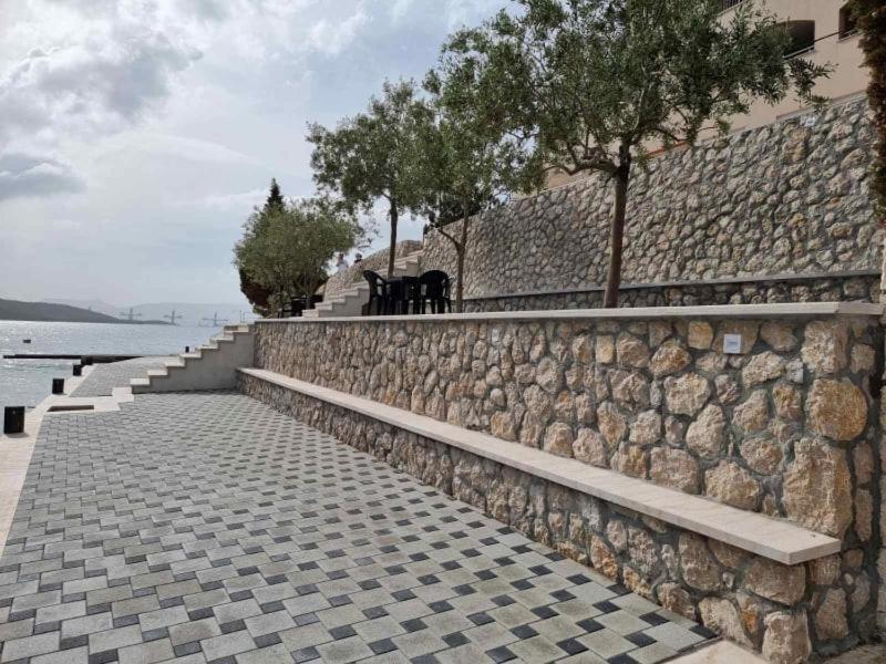 Apartments Domane Nenad Neum Exterior photo