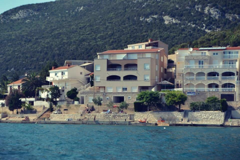 Apartments Domane Nenad Neum Exterior photo